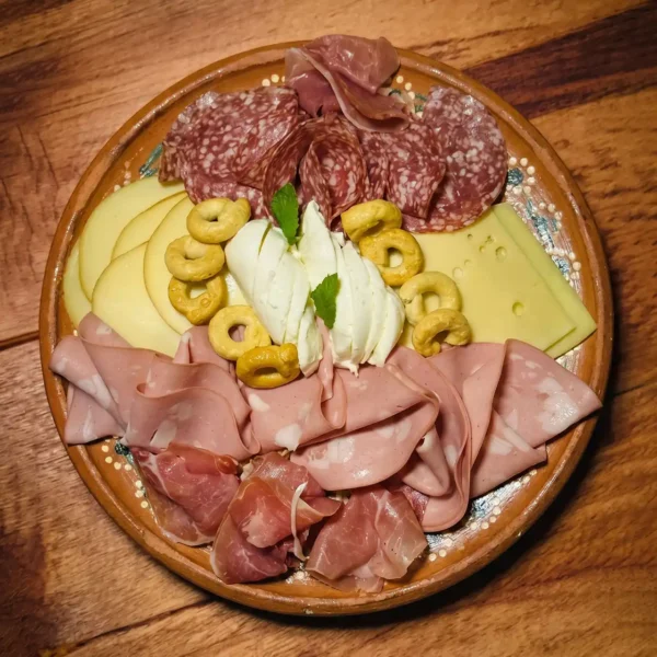 Salumi e formaggi scelti - Antipasto Grande